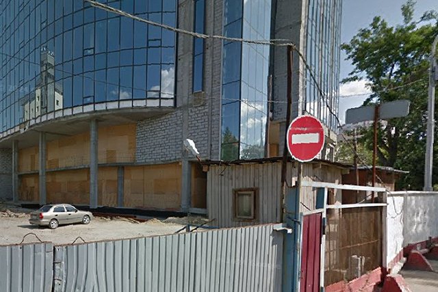 На месте недостроенного паркинга в Екатеринбурге появится апарт-отель