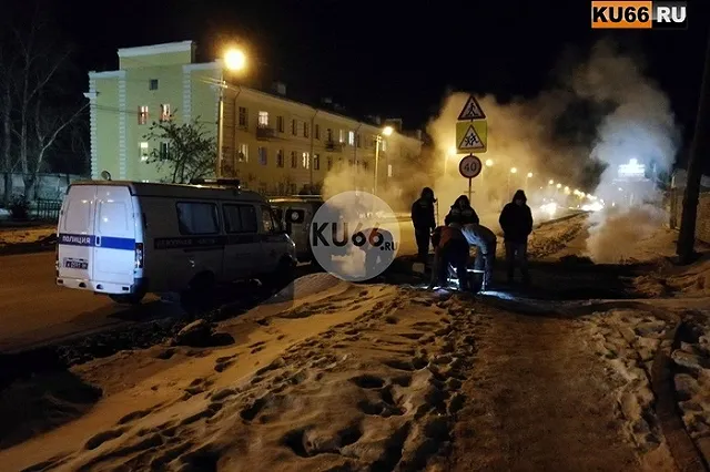 На теплотрассе в Каменске-Уральском погибших оказалось трое, одна из них женщина