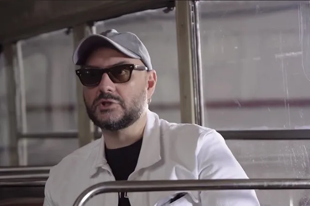 Режиссер Кирилл Серебренников уехал во Францию