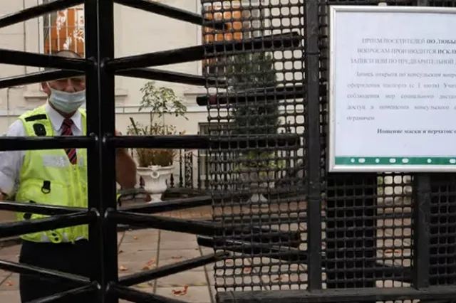 Google удалил YouTube-канал посольства РФ в Британии