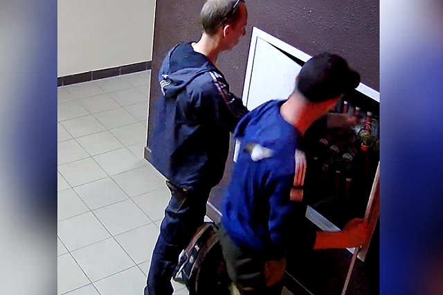 Как? В Екатеринбурге воры обокрали 25-этажный дом