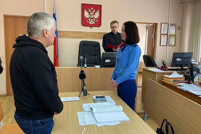 Приговор пожилому водителю фуры, в ДТП с которой погибли четыре парня, вынесли в Екатеринбурге