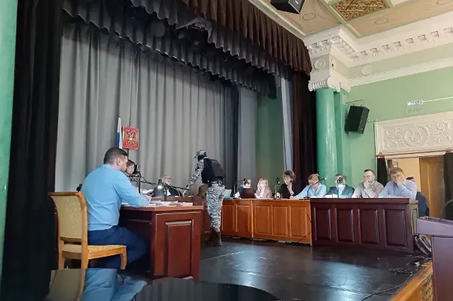 «Говорила о запахе газа». На суде по делу о взрыве на Сибирской в Нижнем Тагиле выступила врач