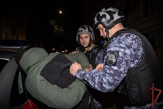 К заводу в Екатеринбурге нагрянула Росгвардия