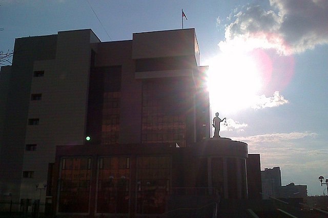 Глава движения «Русь сидящая» посмеялась над Дворцом правосудия в Екатеринбурге