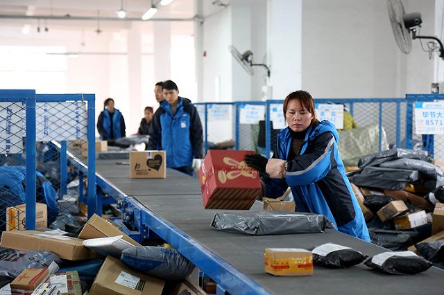 Серовчанину за покупку микрофонов на AliExpress грозит до четырех лет тюрьмы