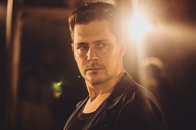 «Звезда» фильма «Холоп» Милош Бикович получил российское гражданство