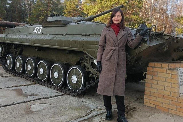 Женщина-политик из Екатеринбурга бросила работу и уехала в зону спецоперации