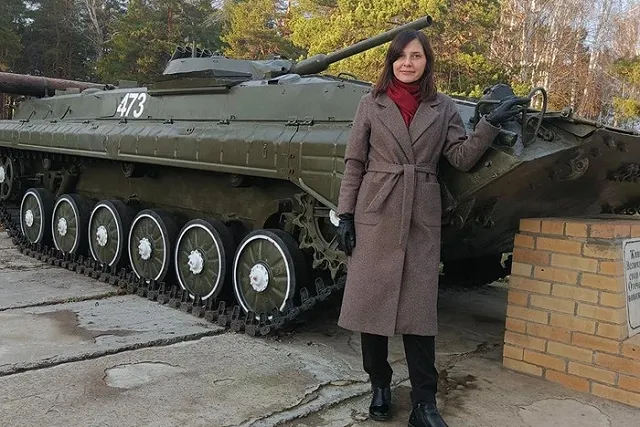 Женщина-политик из Екатеринбурга бросила работу и уехала в зону спецоперации