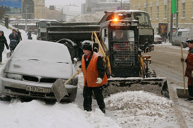 Коммунальные службы встретили снег во всеоружии