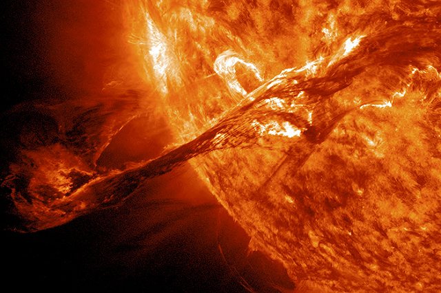 Астрономы назвали точную дату и причину конца света