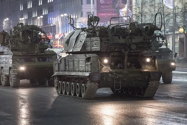 По дорогам Вторчермета сегодня ездят танки