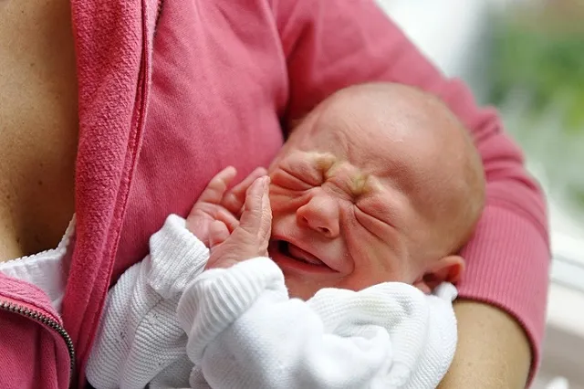 Кошмар в Подмосковье: новорожденного выбросили в унитаз