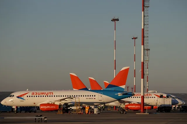 СМИ связали проблемы SSJ-100 с комплектующими из Франции