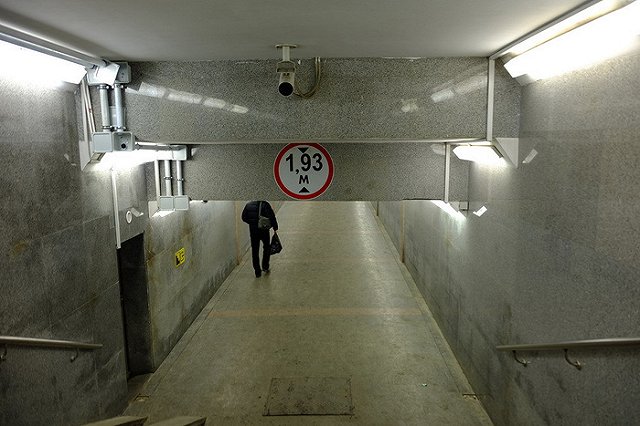 В центре Екатеринбурга «ушел под воду» пешеходный переход