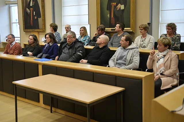 Присяжные оправдали фигурантов дела об обстреле полицейских в Петербурге