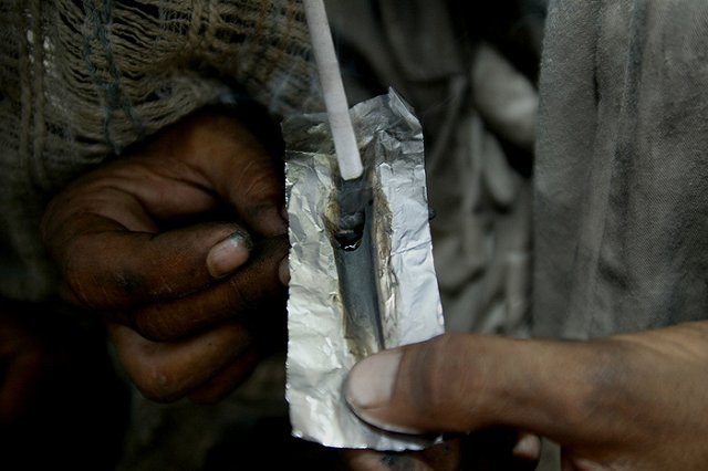 Употребляющие наркотики москвичи постарели