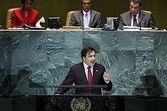 Саакашвили сравнил Путина с угонщиком самолета