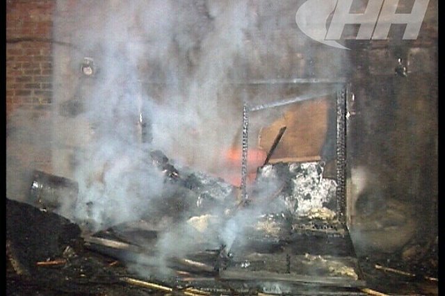 Двенадцать семей погорельцев мыкаются по углам в Екатеринбурге уже два года