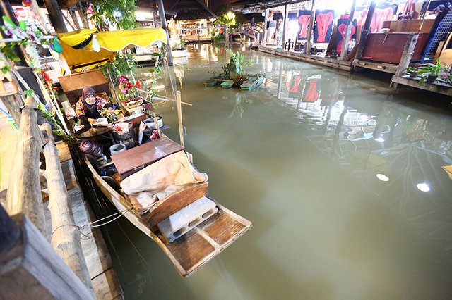 В Таиланде заболевший лихорадкой Денге россиянин впал в кому