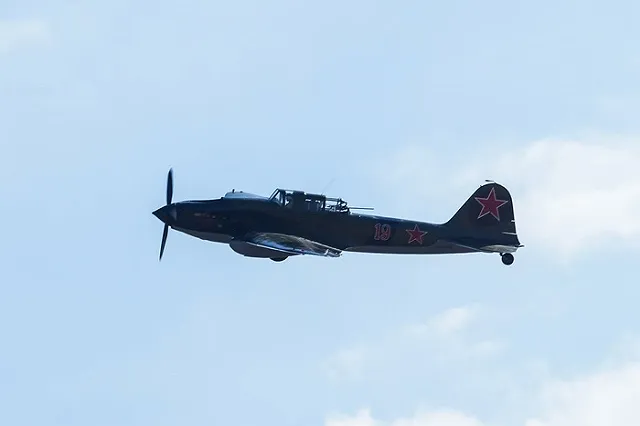 Авиагруппа «Русь» покажет авиашоу 9 мая в Верхней Пышме