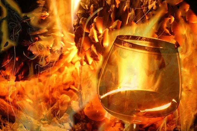 Повышены цены на водку, коньяк и шампанское