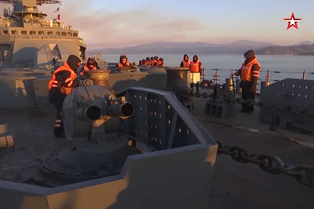 Американская подлодка нарушила госграницу РФ, шпионя за учениями российских ВМФ