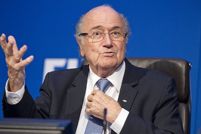 Блаттер отстранен от исполнения обязанностей президента ФИФА