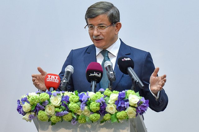 Давутоглу рассказал о нуждающейся в России Турции