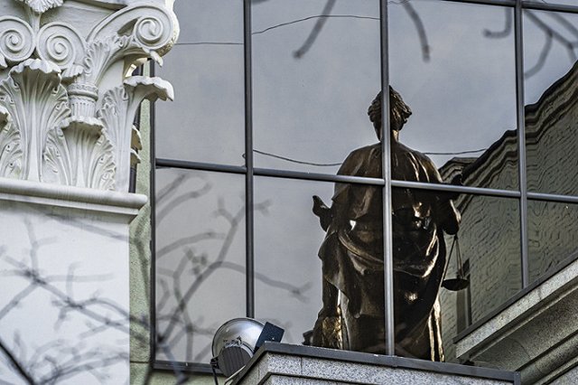 Свердловчанка засудила туроператора за экскурсию на ликеро-водочный завод