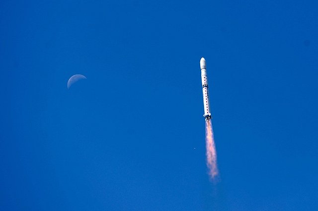 Военные США спрогнозировали сход с орбиты аварийного «Прогресса» 8 мая