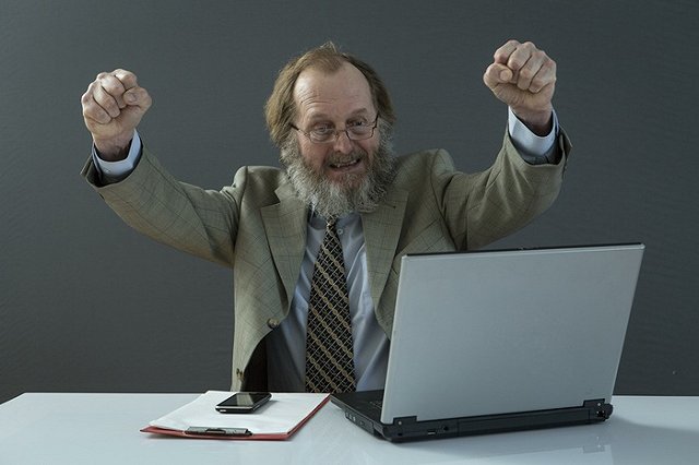 Консультации по получению госуслуг для уральцев стали круглосуточными