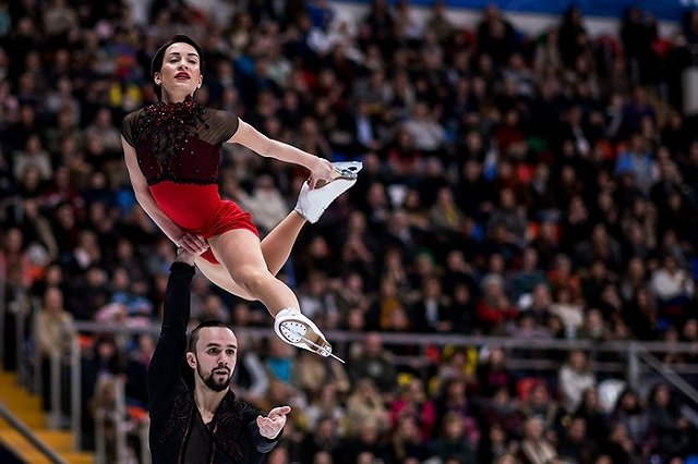 МОК развалил две пары российских фигуристов