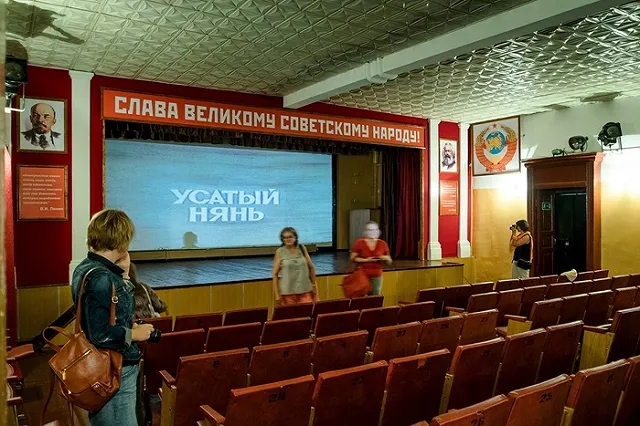 «Салют» предстанет в интерьерах семидесятых