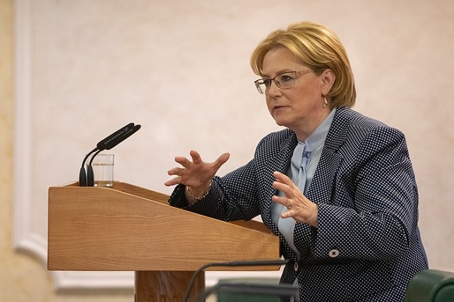 Минздрав заявил о рекордной продолжительности жизни в России