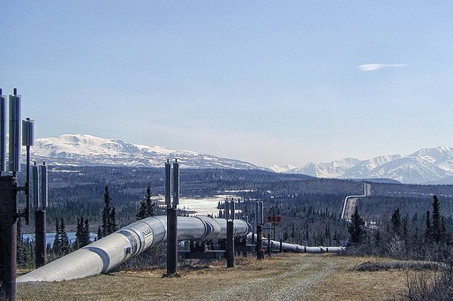 Трамп объяснил необходимость США покупать нефть у России