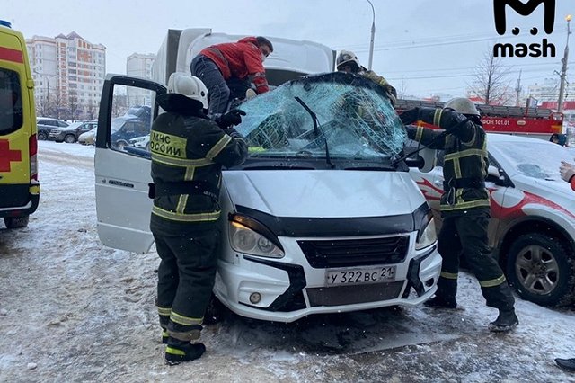 В Чувашии мальчик выжил при падении с 23 этажа