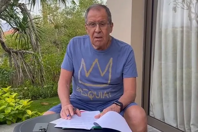 Захарова прокомментировала информацию о госпитализации Лаврова на Бали