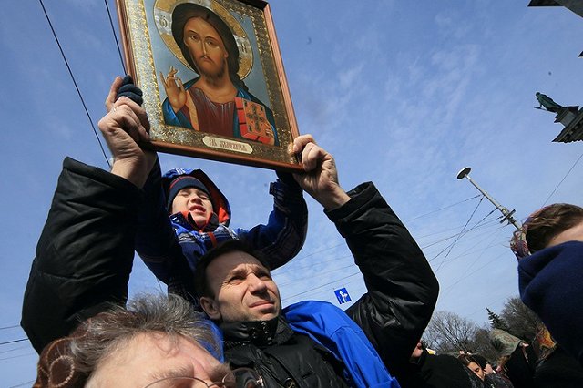 Создателю паблика «Бога нет» грозит уголовное дело