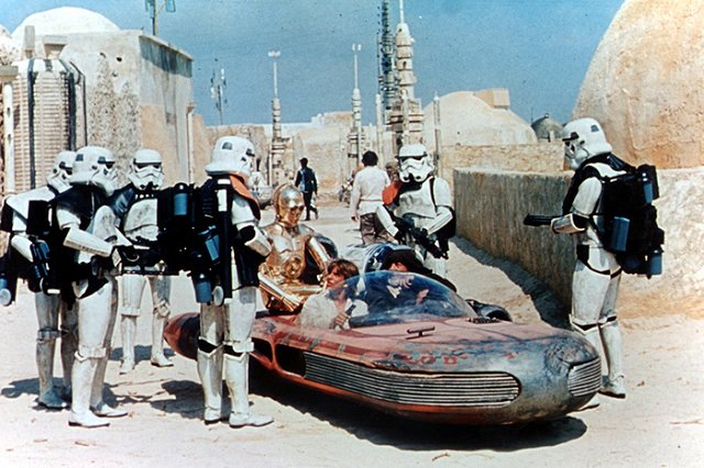 Елизавета II запретила снимать «Звездные войны» в Большом Виндзорском парке