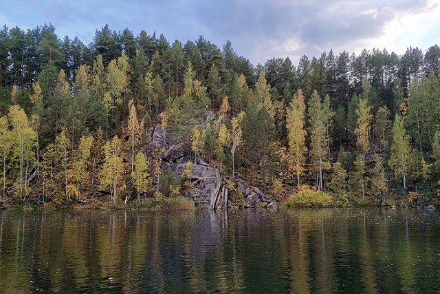 На Урале увеличат количество заводов и мусорных полигонов