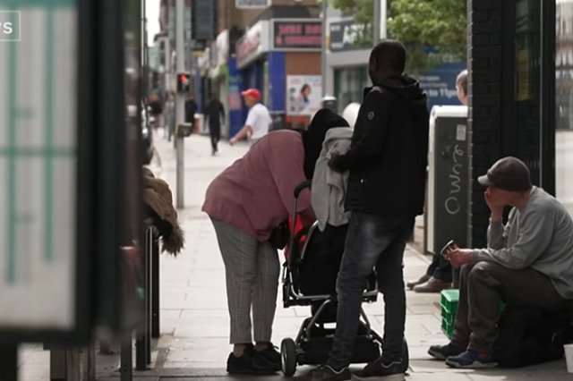 Вернувшиеся из Британии украинские беженцы заявили, что дома лучше