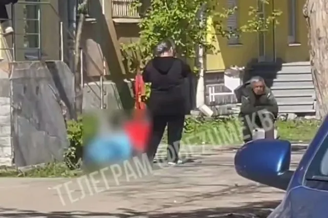 Тело мужчины нашли около алкомаркета в Екатеринбурге