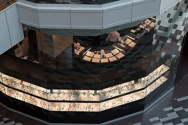 Названа сумма ущерба, причиненного при разбойном налете на «Золотую рыбку»