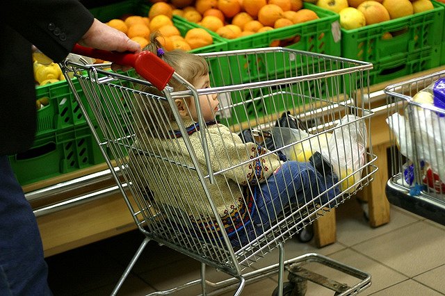 Челябинский минсельхоз &quot;отменил&quot; бешеный рост цен на продукты