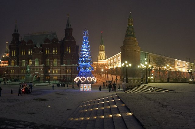 Кремлевскую елку пустят на сувениры