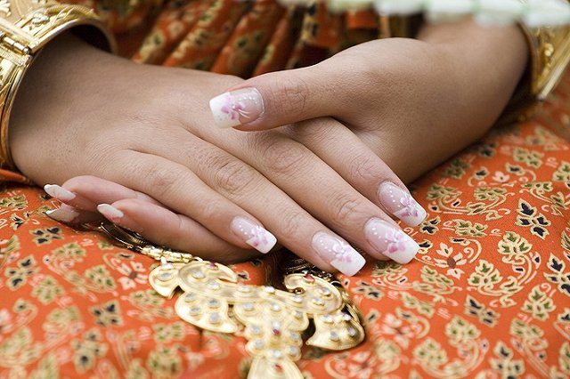 Облитая кислотой жительница Индии стала лицом модного бренда