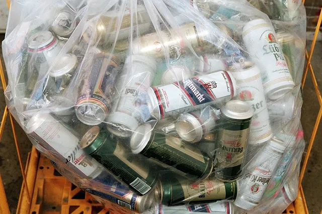 Правительство РФ с 2018 года запрещает захоронение фольги и алюминиевых банок