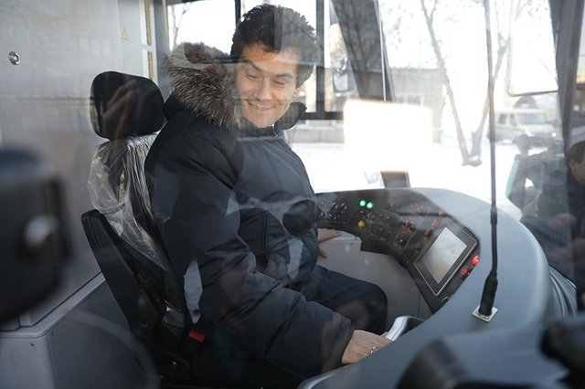 В Екатеринбурге с 1 июля изменилась схема движения 12 автобусов, еще 3 упразднены