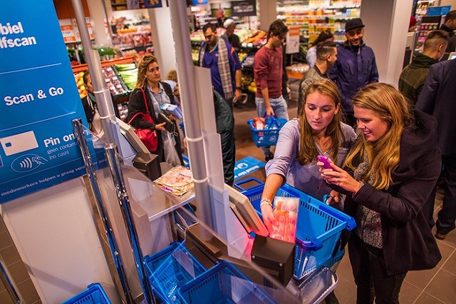 Кассы самообслуживания стали появляться в российских супермаркетах